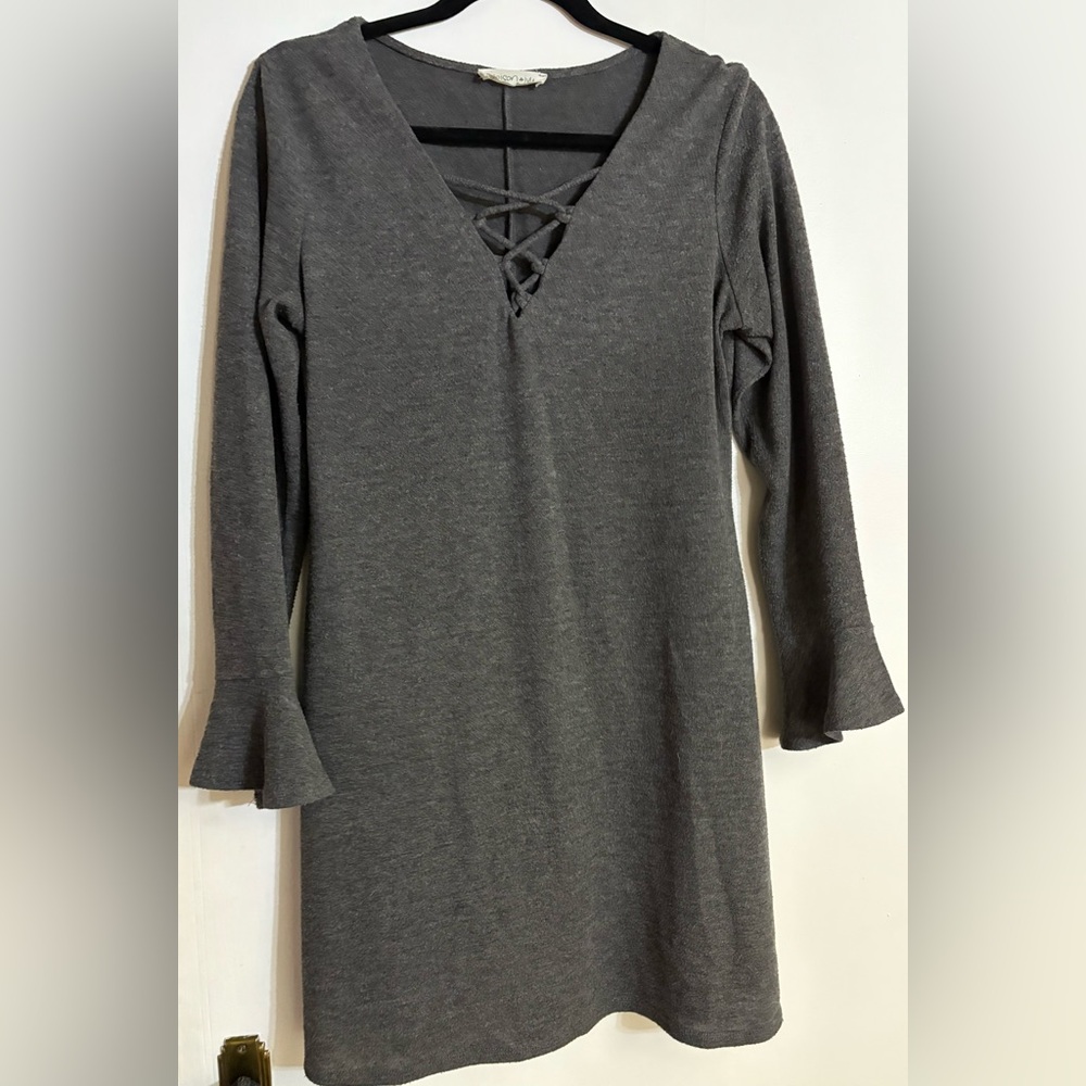 Poison Ivy Gray Long Sleeve Dress with Flared Cuffs